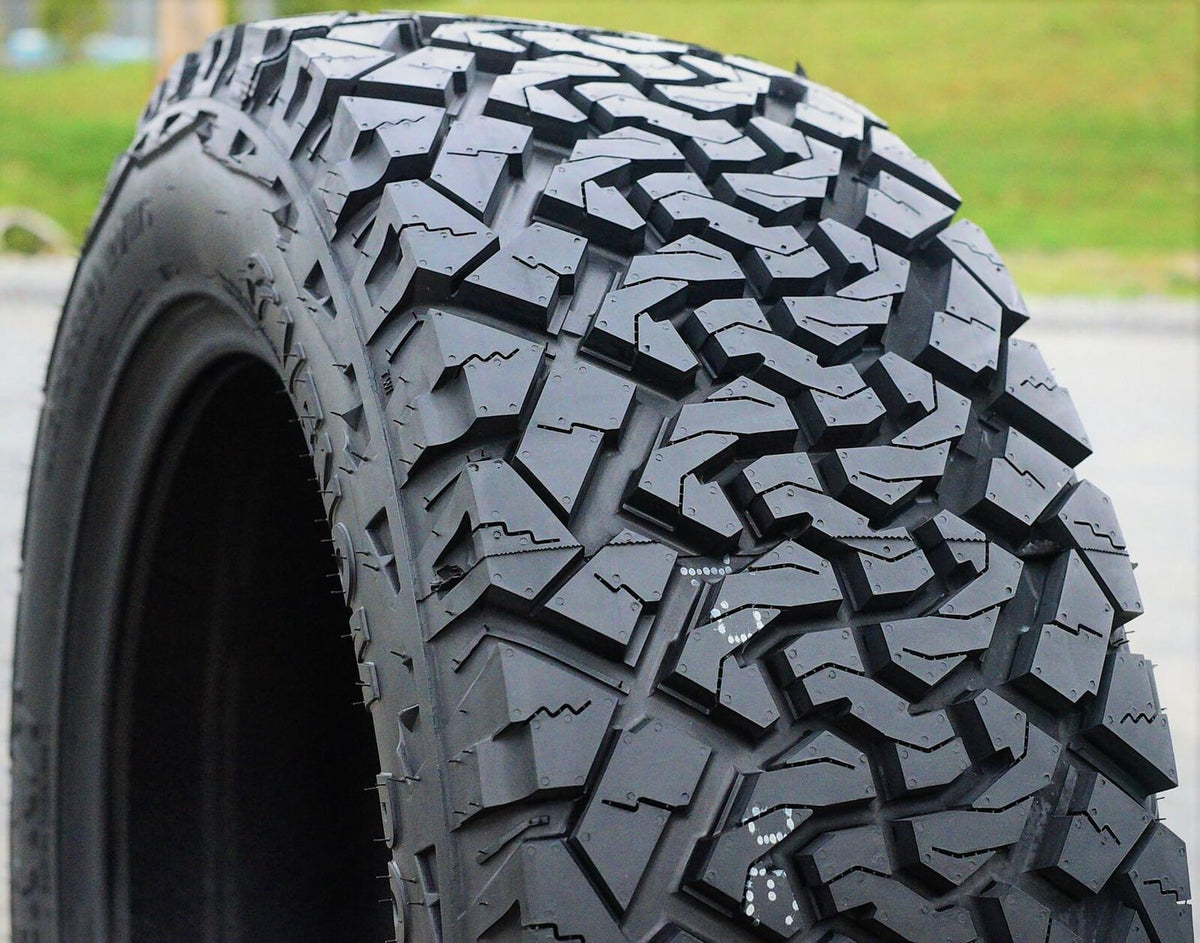 4 x LT275/60R20 Tires E757638