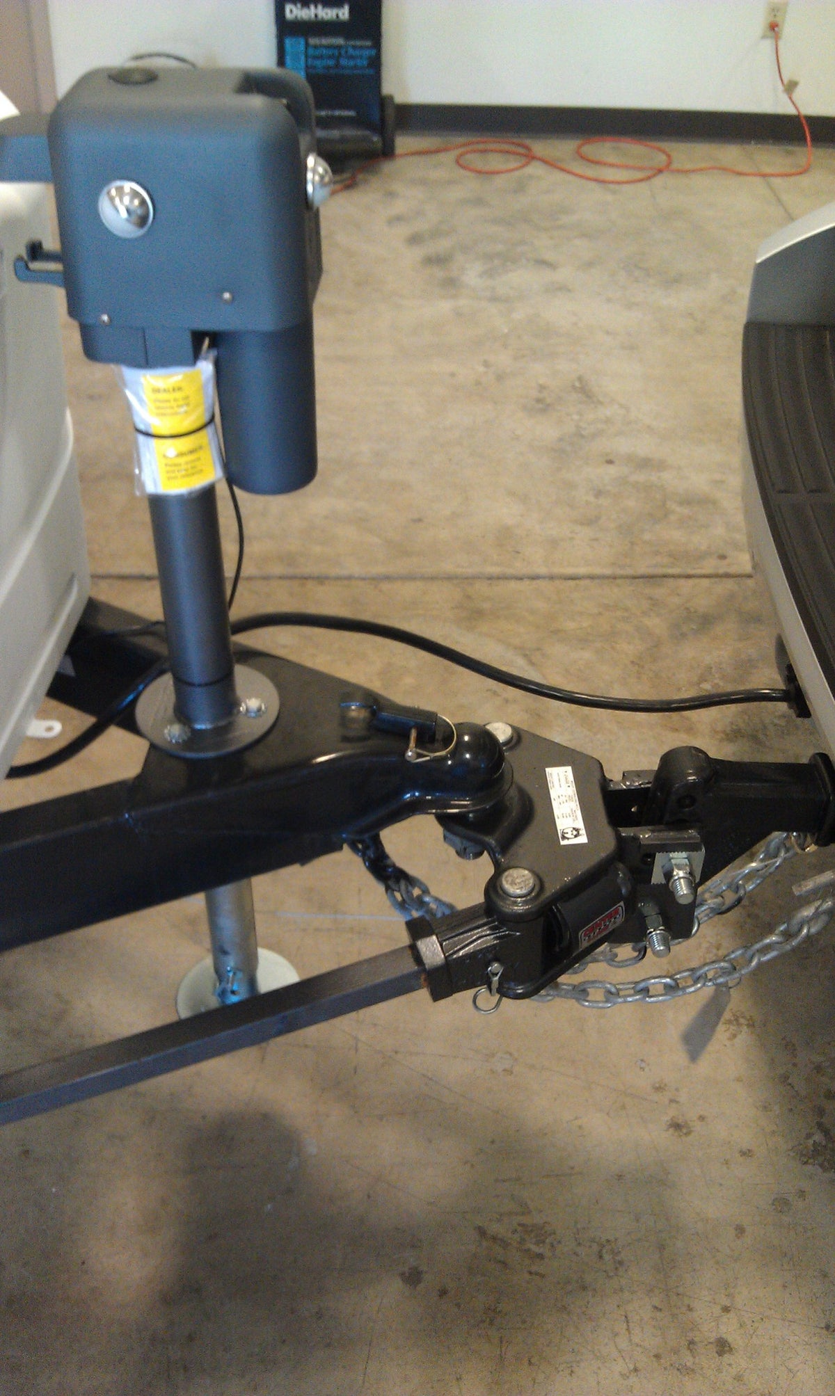 4500 lbs. Brute Power Jack A74327