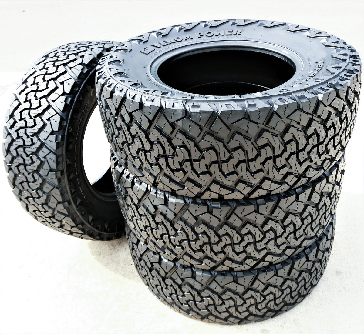 4 x LT275/60R20 Tires E757638